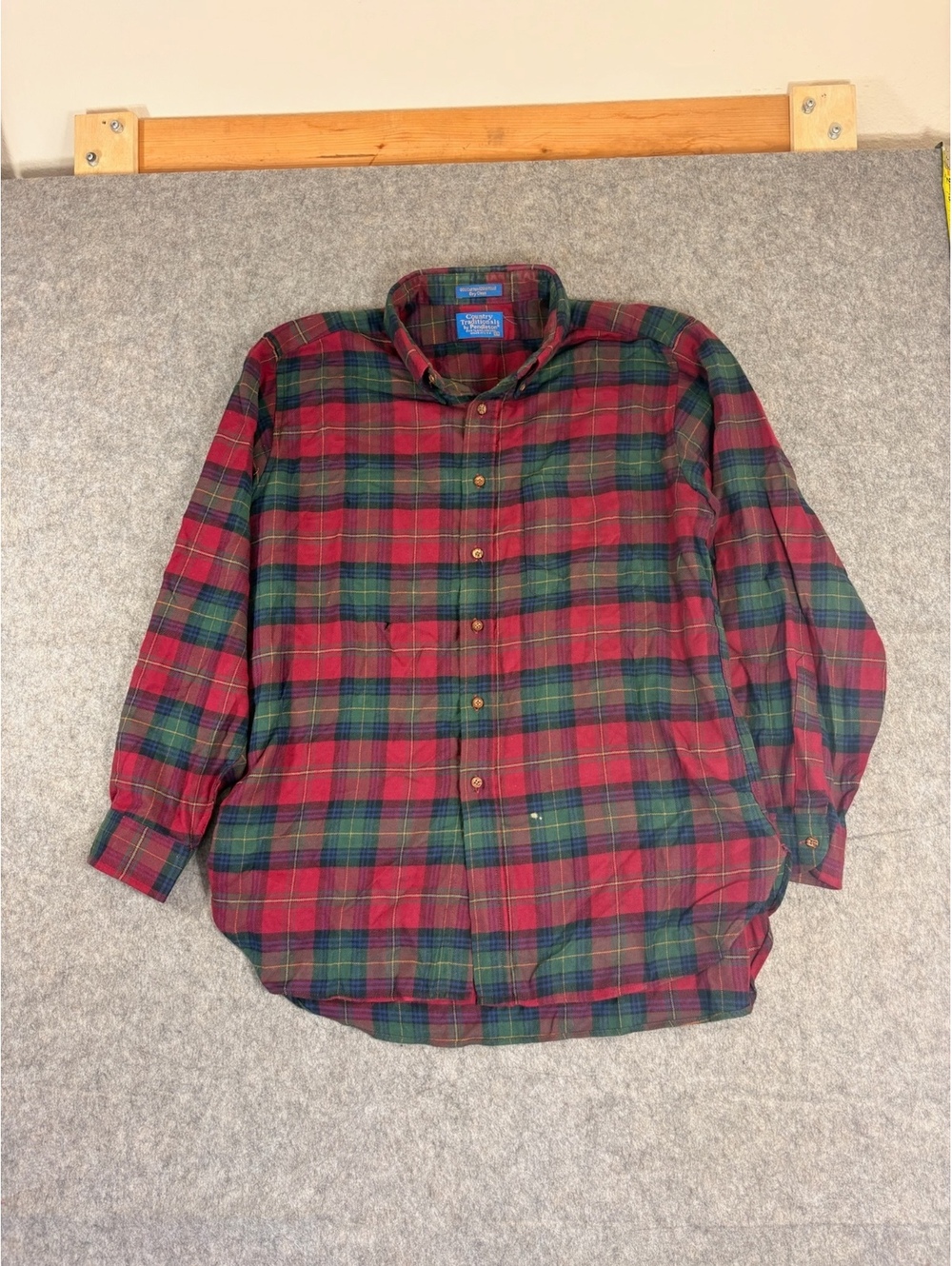 Vintage countrys traditionals by pendleton Red green plaid button-down shirt XL